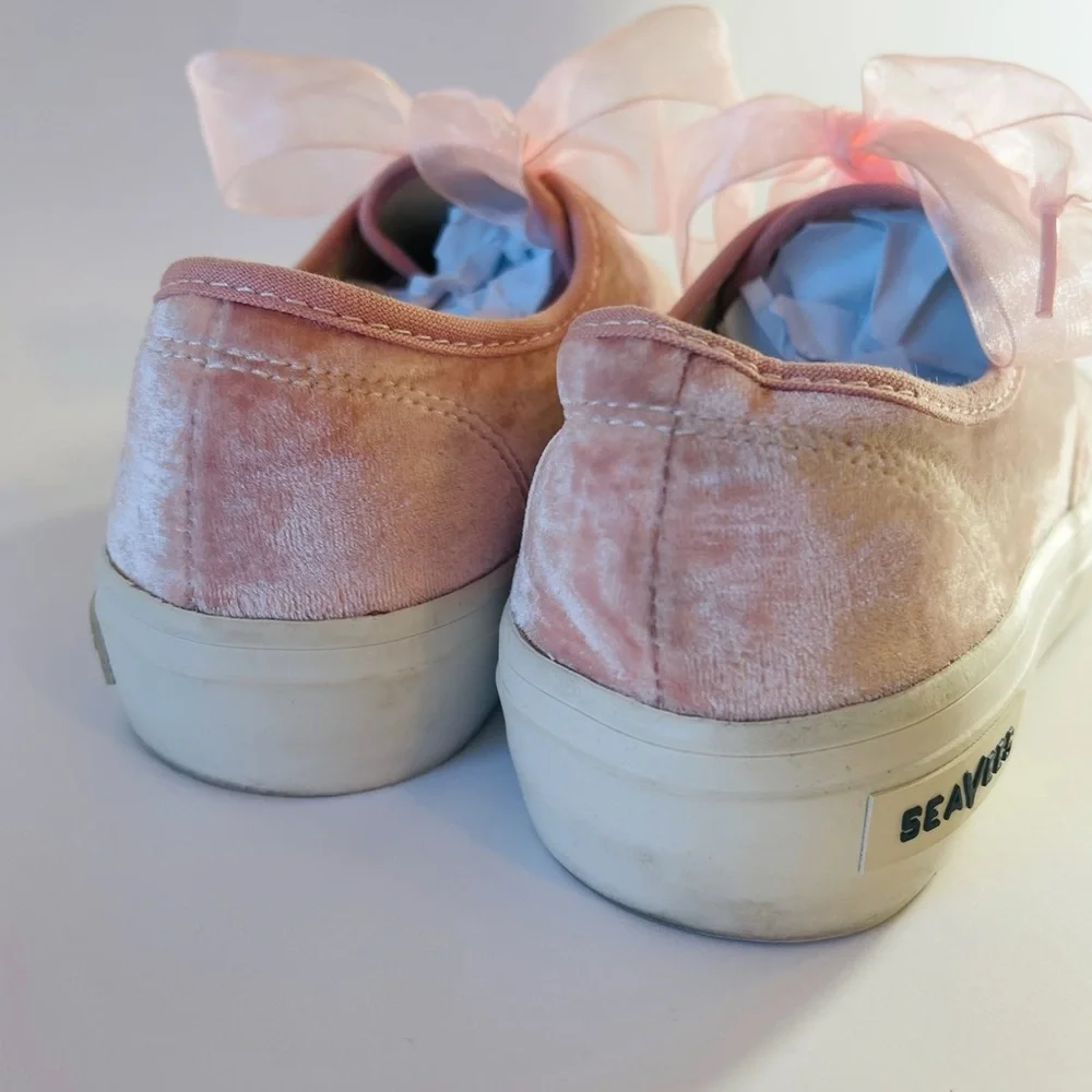 SeaVees for J.Crew Legend Sneakers Pink Velvet with Ribbon Laces LIMITED EDITION